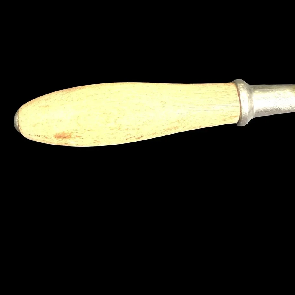 Gem Spoon Co. this old